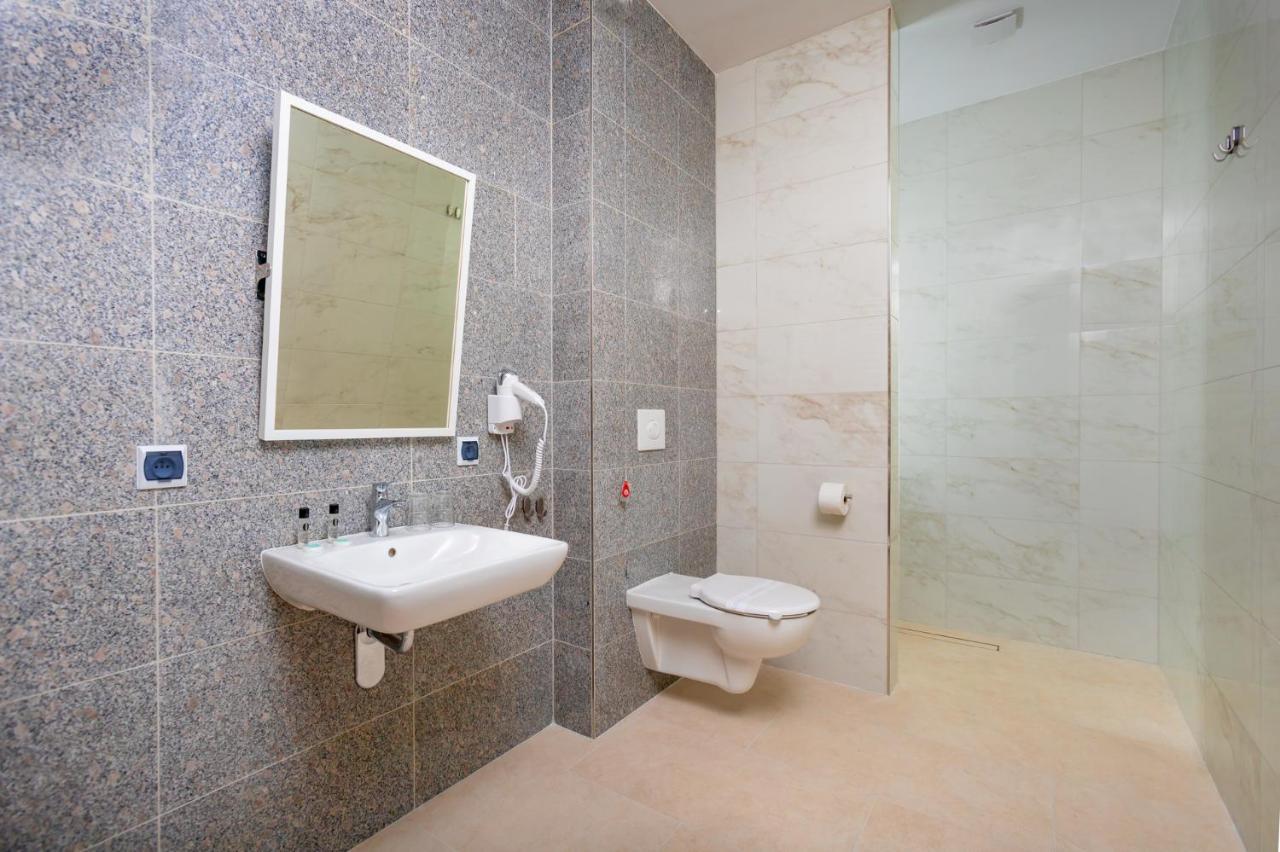 Akacja Medical Resort Ciechocinek Bagian luar foto